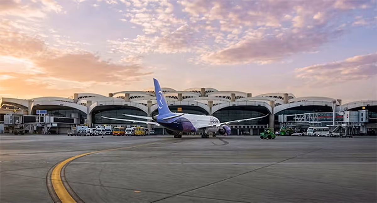 Aeropuerto de Riad: Ataque deja 12 muertos y daños graves
