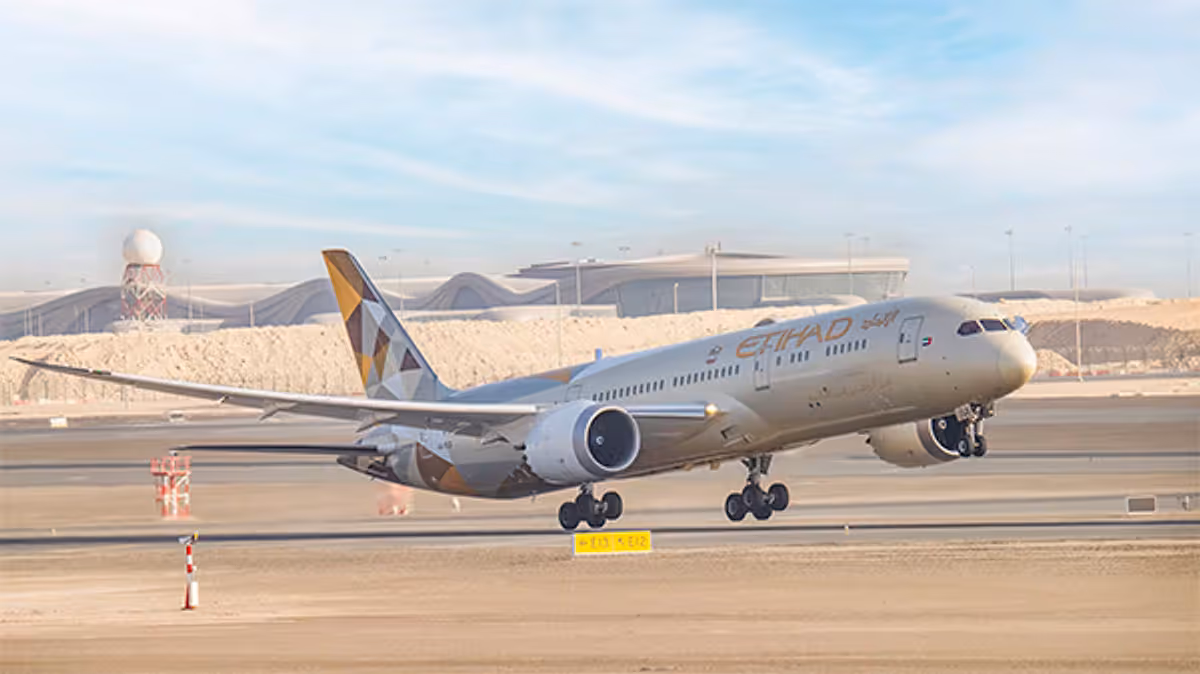 Etihad Airways: adelanta vuelos entre Palma y Abu Dabi