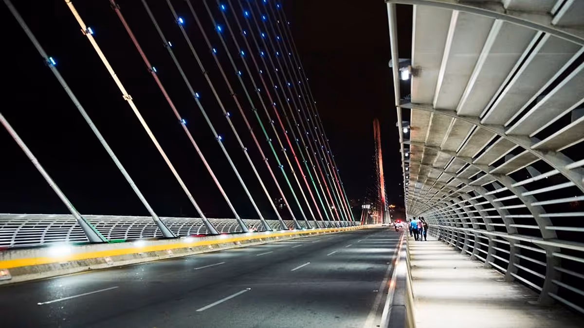 Vacaciones 2026: puentes de otoño superan a Navidad en reservas